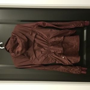 Lululemon maroon wind breaker jacket Size 6